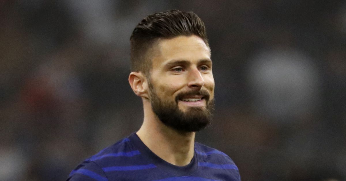 martindelmard's tweet photo. Olivier Giroud de retour en Bleu : l'adorable photo de ses enfants, ses 'meilleurs supporters' https://t.co/dqlLsQ45fR https://t.co/iV5Bt8AhJd