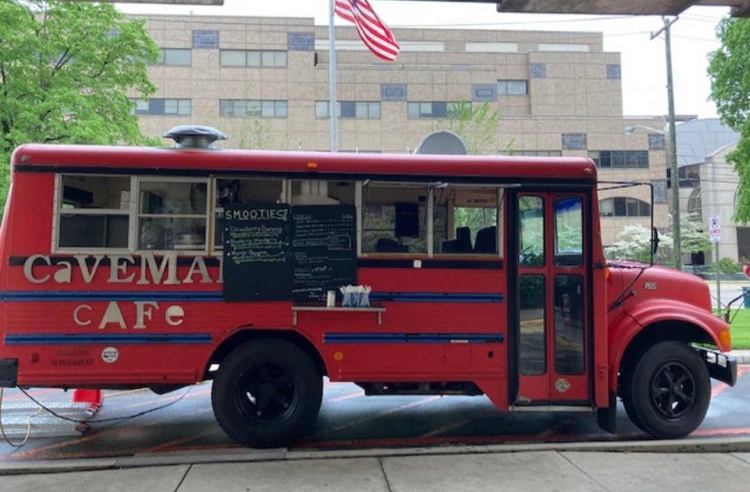 Buffalo Chicken crepe, Lemon Butter crepe and other delicious gluten-free and vegetarian crepes are waiting for you at Caveman Cafe! 
You can't miss the cool red Caveman bus! Follow and book them or 60+ other CFTA Food Trucks at cincinnatifoodtruckassociation.org 
<a href="/cavemancrepes/">Caveman Crepes</a> #crepes