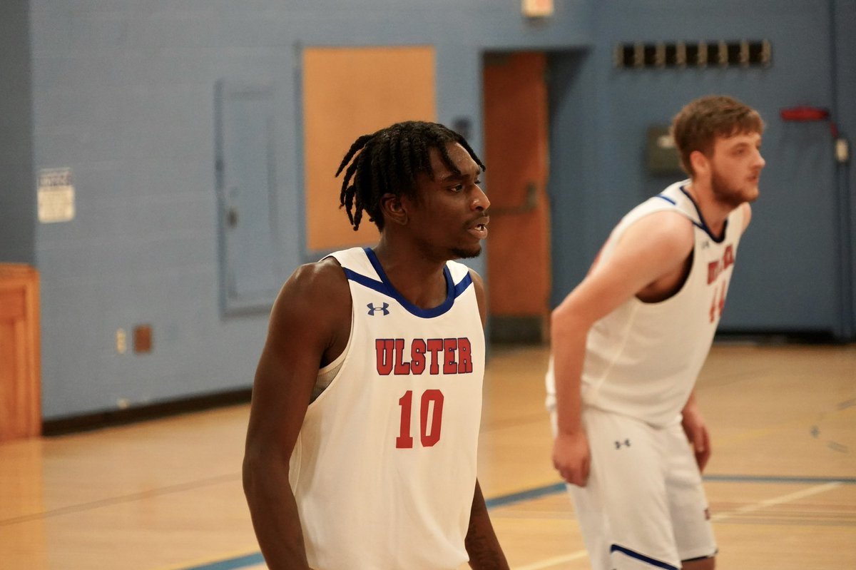 ULSTERMBB's tweet photo. 🚨4-Year College Coaches 🚨 

Name: Eljamah Seymour 
HT: 6’4
Year: Freshman 
High School: Ramapo, NY
Hometown: Spring Valley, NY
Major: Individual Studies
Twitter Page: @elgunna

https://t.co/MuUprvefsh https://t.co/IkCXAWvNOo