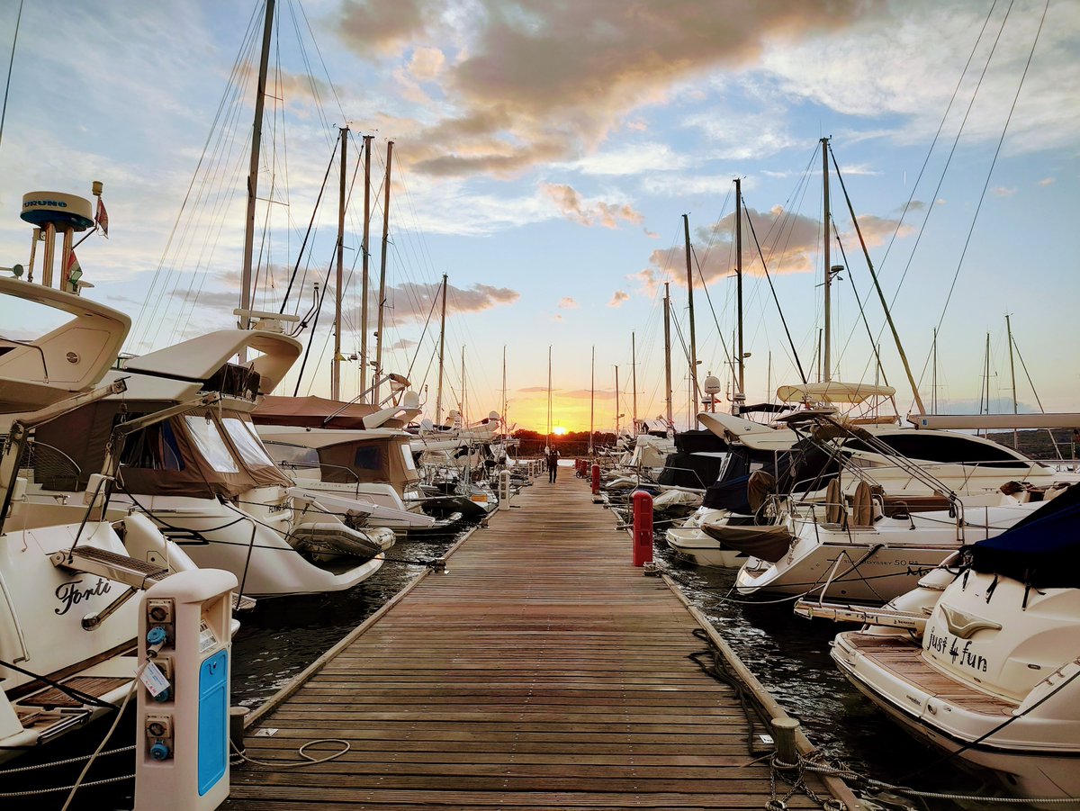 RegattaTirol's tweet image. *Froi*
Die Winterpause ist nun bald vorbei!
Unsere Vorbereitungen für den 14. #RPC2022 laufen schon auf Hochtouren!
Heute in 2 Wochen sind wir hoffentlich schon gut auf dem Weg Richtung Palagruža!
#RoundPalagruzaCannonball