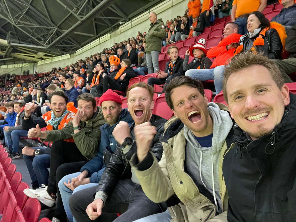 JafethBekx's tweet photo. We zijn er klaar voor #nederlandduitsland #nlelftal https://t.co/FE96yQTbeP