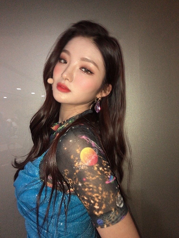 Tribe_archive's tweet photo. @tribedaloca #TRI_BE #트라이비 https://t.co/DrJcATznim