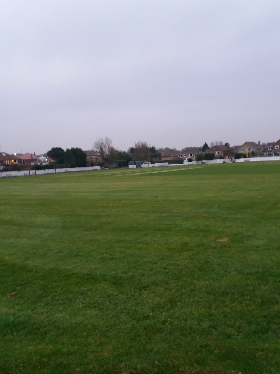 Great meeting at Wrenthorpe tonight. Getting ready for the season and a big clean up and paint this weekend. All hands on deck to paint and clean Saturday afternoon 12 midday until 3pm. Can we get as many players/helpers down to help out and get our club ready for the season.