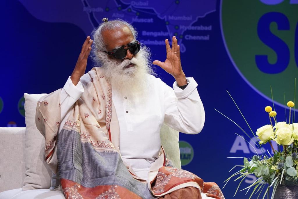 cpsavesoil's tweet photo. In response to a question about how to motivate young people, @SadhguruJV highlights the importance of expressing to our governments our commitment to #SaveSoil in order to propel them into action.

#SaveSoilLjubljana 
Action now: https://t.co/z6MmqMf5nE
#ConsciousPlanet https://t.co/tXxRWzhfPl