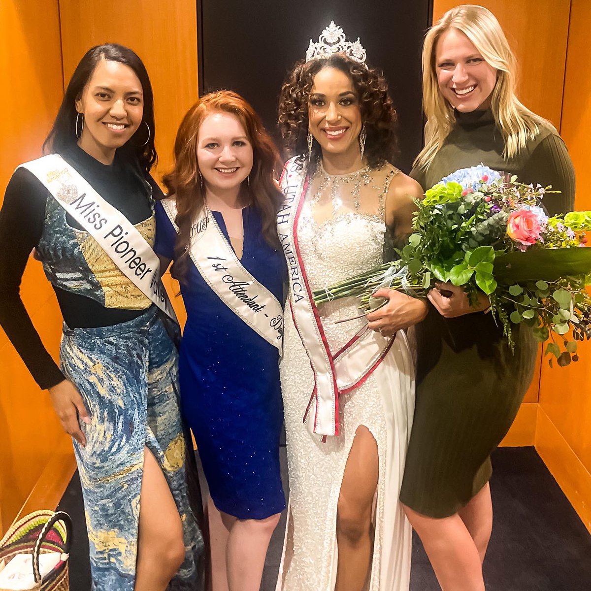 CONGRATULATIONS to Jessica our Director on your win. I am excited for you! ✨

#missutah #misszion #mrsutah #mrsamerica #congrats #queen #congratulations