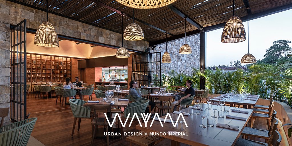 Hay lugares que son especiales por sí solos, pero compartirlos con las personas que más quieres se convierten en momentos inolvidables. Bienvenidos a Cuna. 🍴
#WayamMundoImperial #LeaveAPositiveTrace