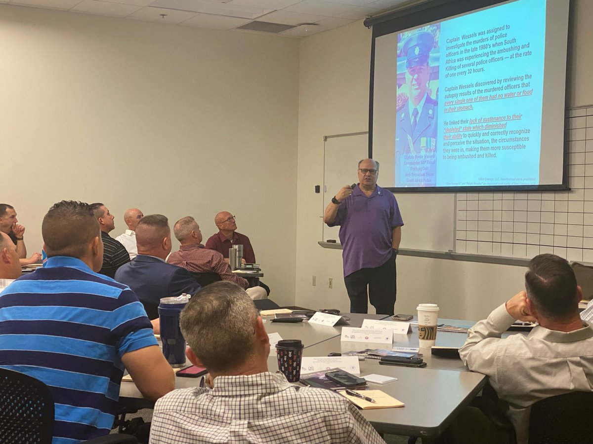 bluecourage's tweet photo. Michael, Dan, Capt Hopkinson &amp; Chaplain Brown from the NVNG kick off the first Purple Resolve class for the Arizona National Guard. TAG - MG Kerry L. Muehlenbeck, &amp; Craig Rauchle from PTSD NOW! opened the class. #purpleresolve #PTSDNOW #AZNG #bluecourage #NVNG https://t.co/7bGIprov4v