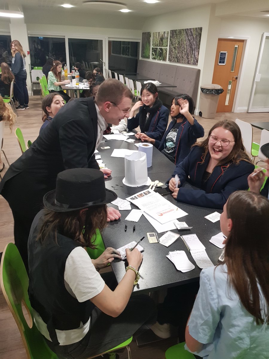 StSwithunsHigh's tweet photo. Our girls had a brilliant time last night at their house innings! They were treated to their favourite takeaway before dressing up in their finest Edwardian gentleman's attire and taking part in a @MoonstoneTheatr murder mystery evening! #StSwithunsBoarding #StSwithunsItsWhoWeAre https://t.co/tmBjlp04HG