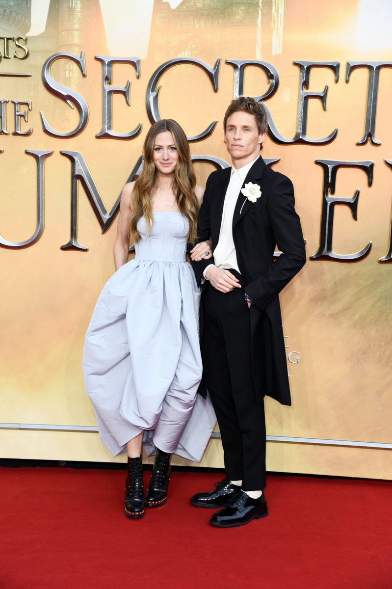 eddie redmayne tweet media