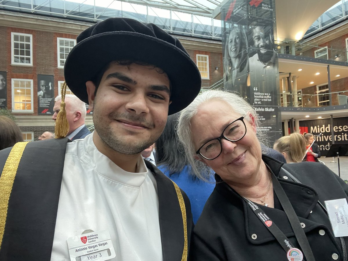 Amazing time at the Vice-Chancellor’s inauguration❤️ <a href="/NicBeech1/">Nic Beech</a> @sinead_mehigan <a href="/PerryHenry16/">Perry Henry</a> <a href="/HSCEFaculty_mdx/">Faculty of Health, Social Care and Education</a>