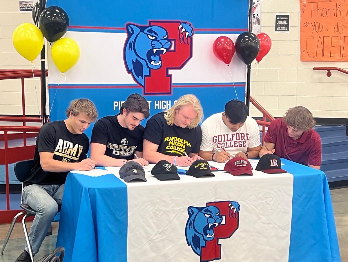 PHSFootball2023's tweet photo. We had FIVE seniors commit to play football at the next level on Friday!! Congrats guys, we are so proud of you! @DiedrickGunnar @EvanSawyer2022 @MattLathan2 @aldorob8 @gavinjhoyle @CoachBraz41 https://t.co/rigxpxJbc7