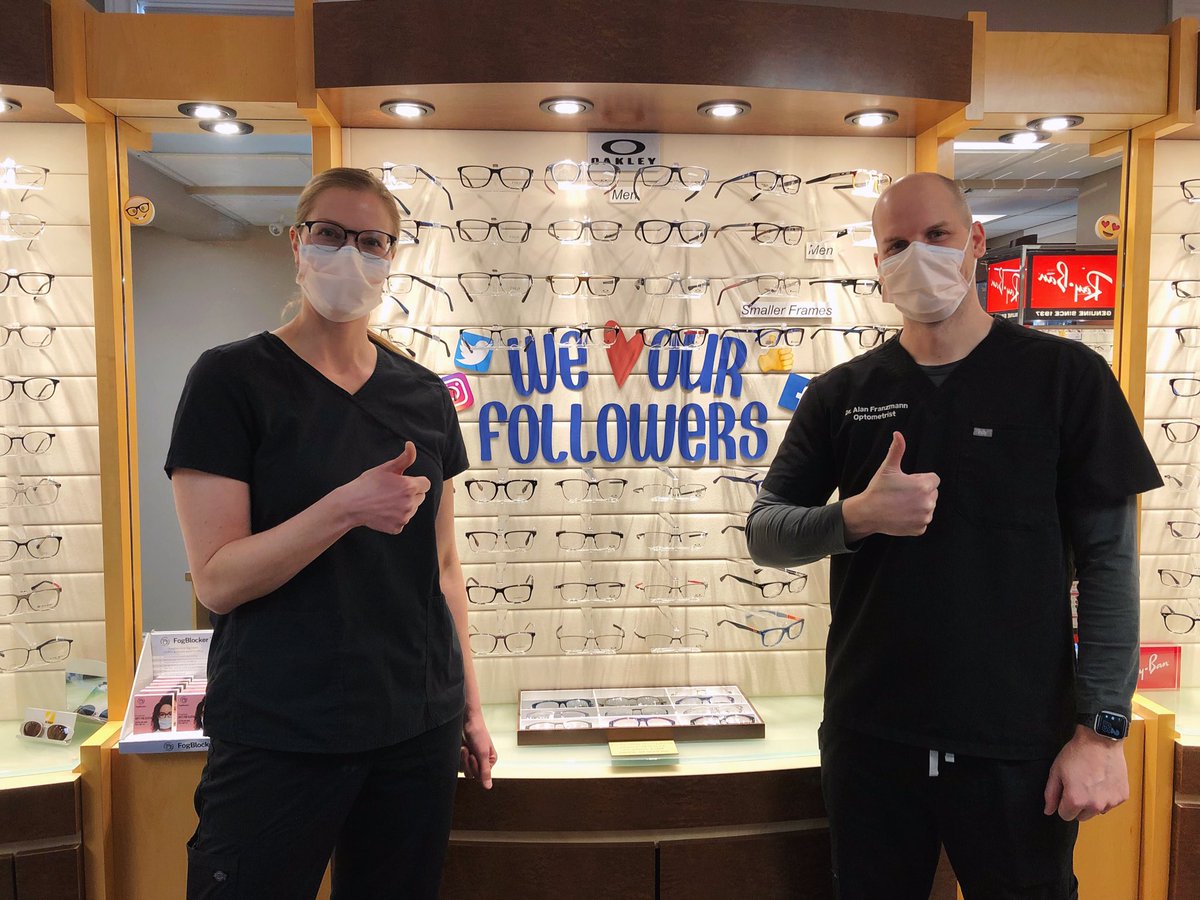 stittsvilleopt's tweet photo. 2 thumbs up from Dr. Kelly and Dr. Franzmann for our Social Media Sale! 👍 Only a few more days to save $50 on your new glasses just by following us on Facebook, Instagram or Twitter! 🎉 Our sale ends this Thursday March 31st 🤓 https://t.co/s8JRiZj8Wc