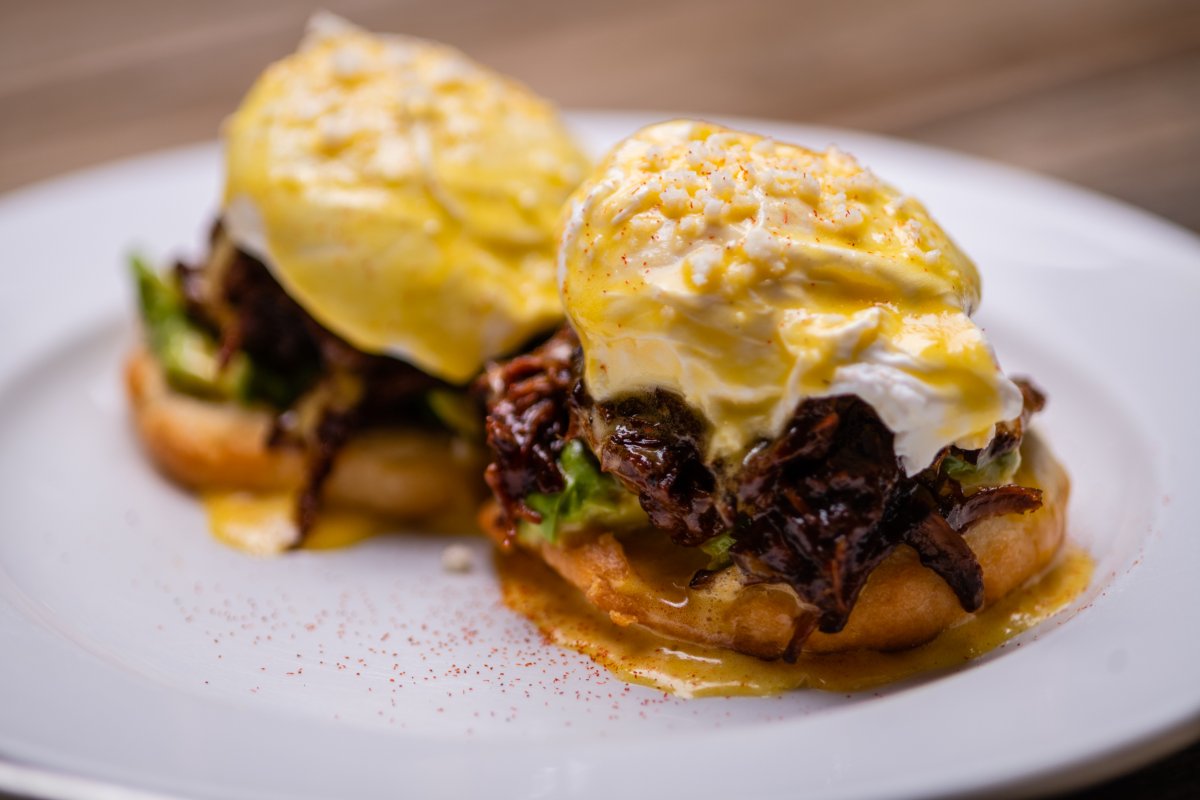 CompanyCafeDFW's tweet photo. Our meals aren't all that complicated. All it takes is a simple combination of fresh ingredients, bold flavors, and a passion for serving up the best for you. #CompanyCafeAndBar #DFWFoodie #DFWEats #DallasFood #DallasEats #DallasBrunch #TasteOfDalllas #BrunchTime #BrunchGoals https://t.co/VUinEcEmof