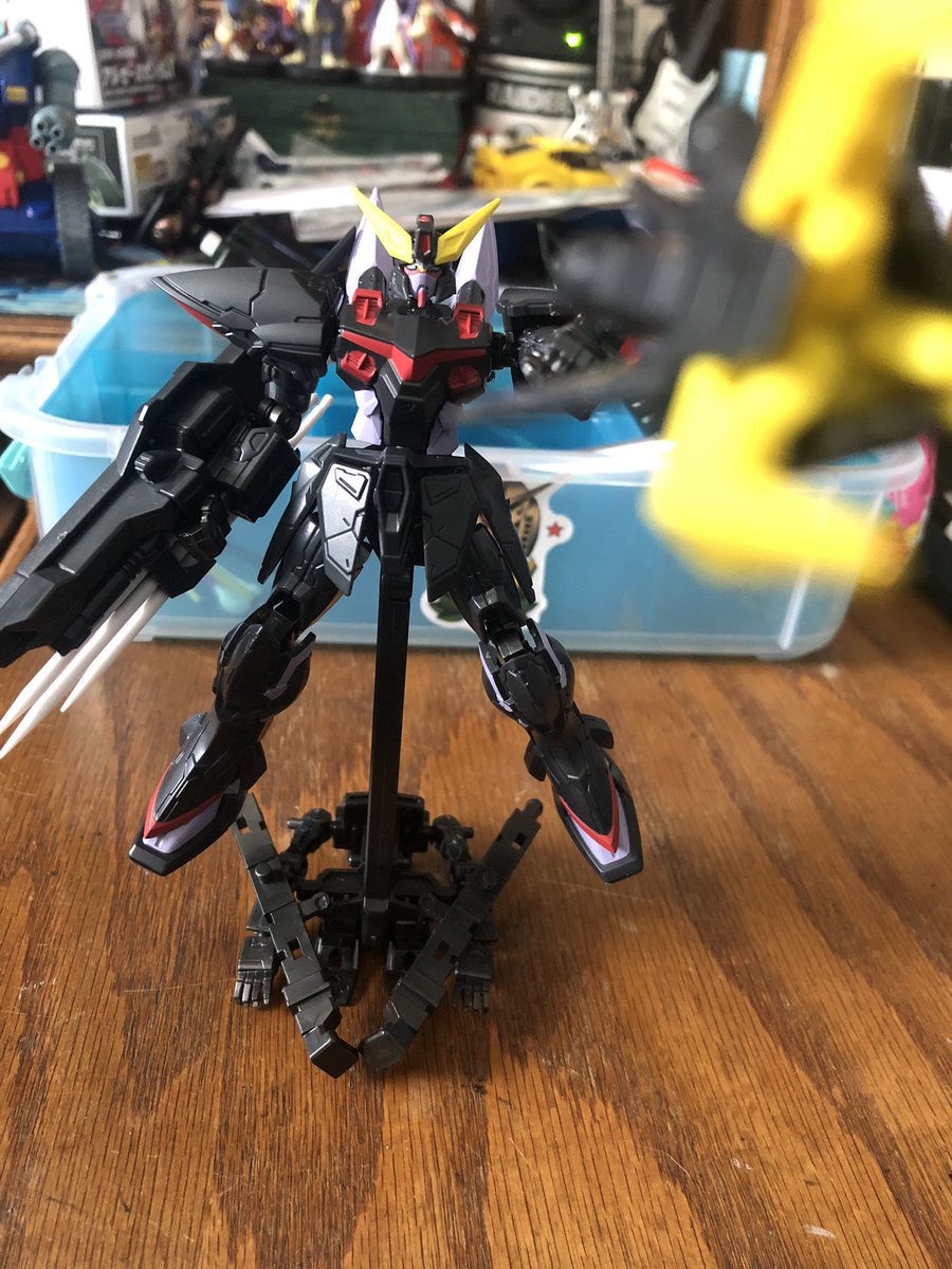AK90Gundam's tweet photo. Got all the weekends #Gframes dressed and assembled and ready for action! I really enjoy this line from @BandaiAmerica the Crossover between Action-Figure and Model Kit is superb and I hope they keep the line going. #Gundam #Gunpla #Plamlo https://t.co/KuqhgOXFVT
