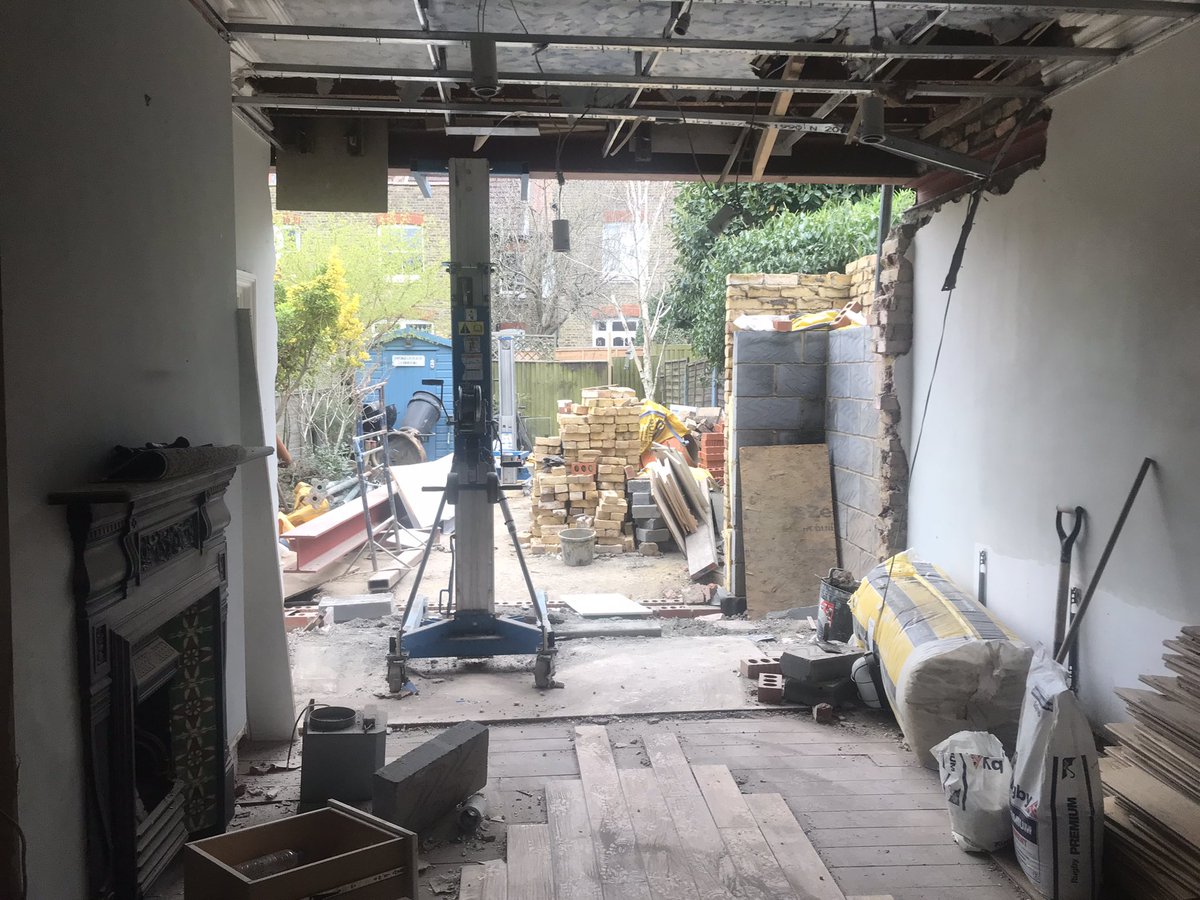 chickpeaman's tweet photo. First steel in place and bedded in #nerveracking https://t.co/bJrWpPPDwX