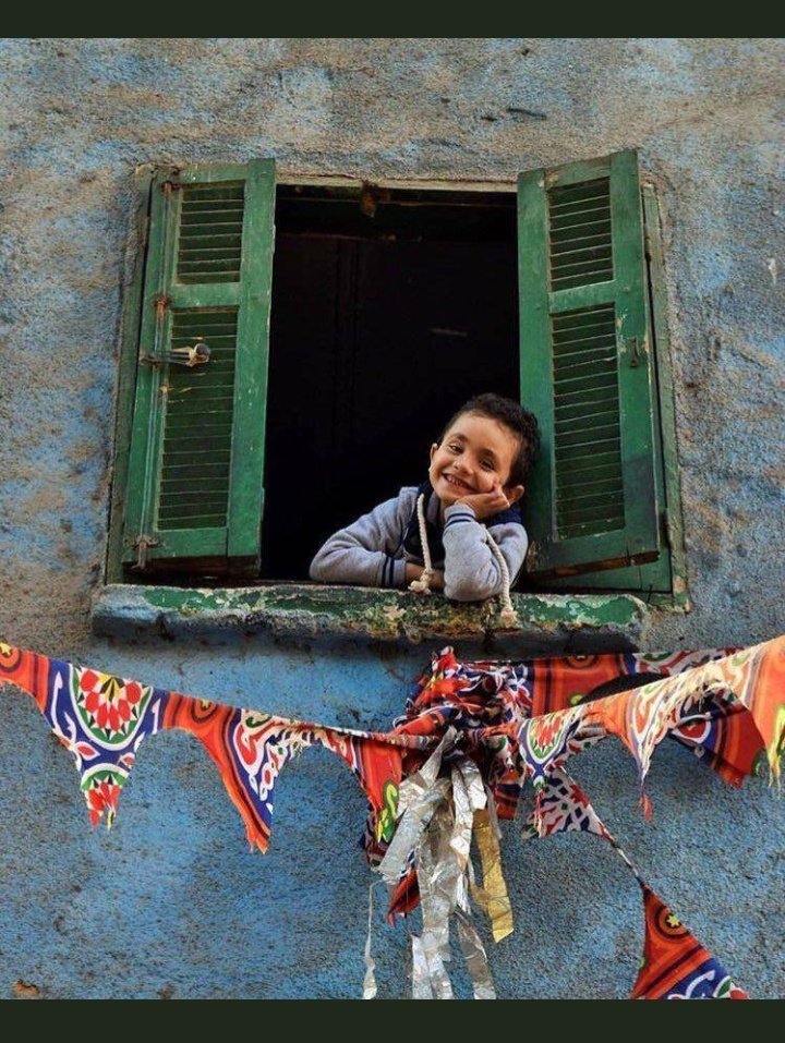 "و تعودُ يا رمضـانُ تُحيي يَبْسَنا و تُعيدُ للأرواحِ نبضَ  حياةِ"