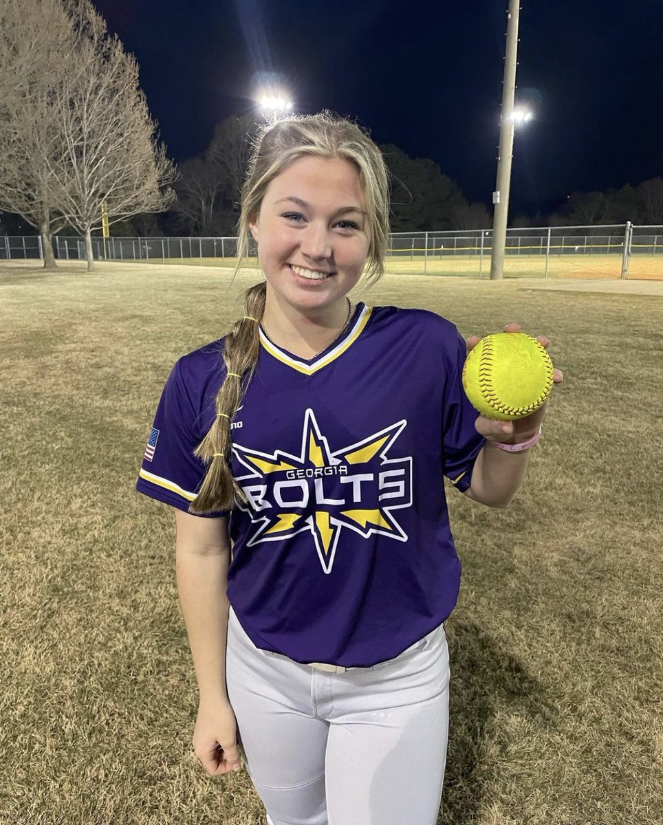 LilyMiller2024's tweet photo. I pitched a Perfect Game this weekend at the PGF Marucci March Madness tournament!! I pitched 6 innings with 15K’s!! @SoftballConnect @lrmasters @hittingcoachJ @BoltsBailey2024 @ExtraInningSB @LegacyLegendsS1 @CoastRecruits https://t.co/tcPbvwCZQu