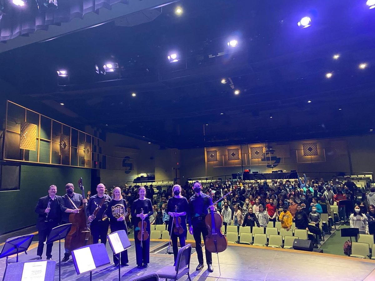 SycamoreOrch's tweet photo. What a great day for our orchestra students! @CincySymphony played for 6-12 students and then 6th grade had an afternoon of team building games and educational demonstrations by @BVScincinnati. Thank you everyone for making it possible! https://t.co/vYCHJXhK9w