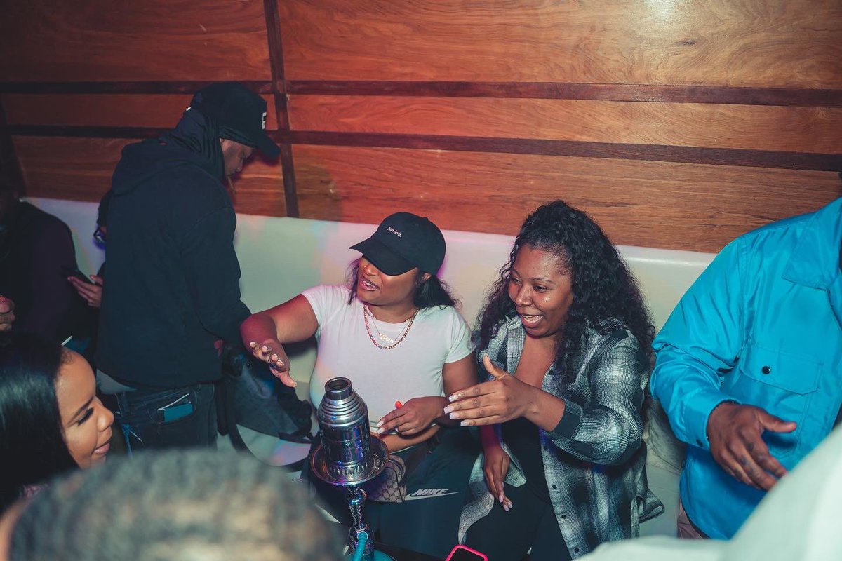 KarmenRydem's tweet photo. TONIGHT IN ATL at @ILoungeAtlanta 🔥 pull up doors open at 9 PM and the show starts at 10 PM! Come enjoy great music, great drinks, great hookah, live performances and MORE! Link in bio to attend $20 entry all night ⛺️🔥
#TheCampaignATL https://t.co/QTGnpa4XyW