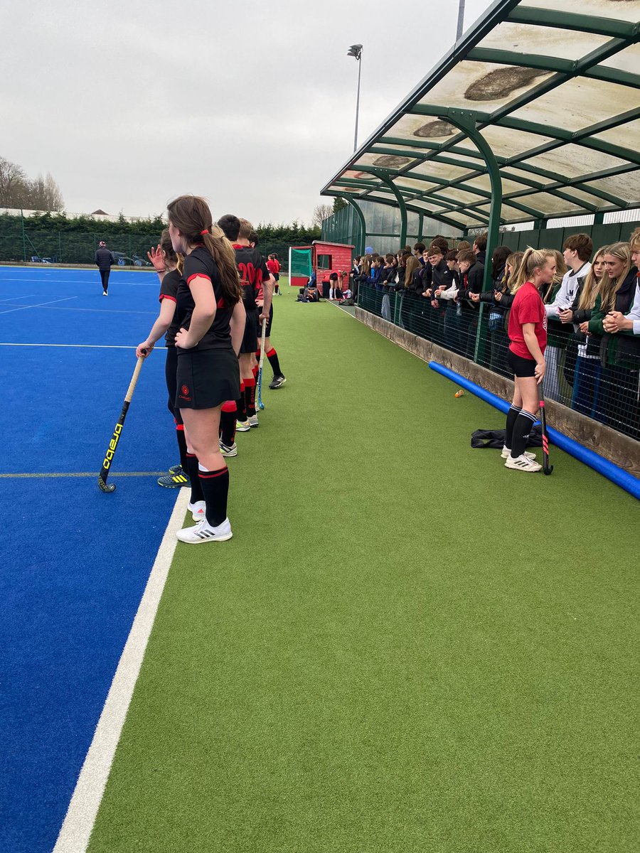 OakhamHockey's tweet photo. Our 1st XI Captains hosted a fixture this evening to help raise money to support the @andy_foundation there’s still time to #donate on @justgiving and RT https://t.co/gDXX2ghGQb https://t.co/KNRrQMlGaT