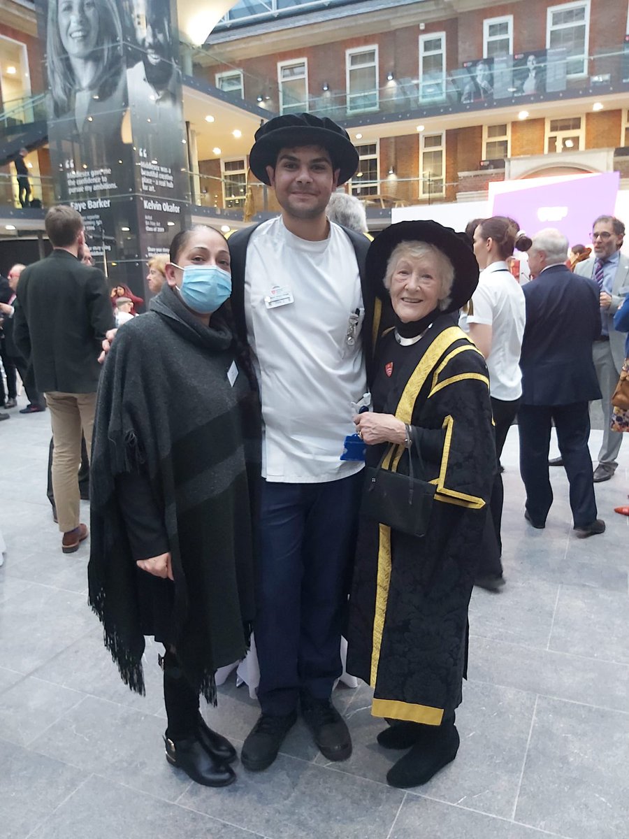 Amazing experience being able to represent all our health courses and help at the Vice-Chancellor’s inauguration <a href="/NicBeech1/">Nic Beech</a> <a href="/PerryHenry16/">Perry Henry</a> <a href="/MiddlesexUni/">Middlesex University</a> Dame Janet Ritterman