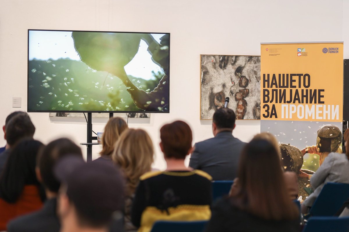 The #educational package #HoneyLand, was developed by order of <a href="/MOEPPMKD/">MOEPP</a> in cooperation w/ the Ministry of Education &amp; the Bureau of #education, through the #nature Conservation Program in 🇲🇰 &amp; #Farmahem Skopje, w/ financial support from <a href="/SwissDevCoop/">Swiss Development and Cooperation</a>. tinyurl.com/hxxy7kut