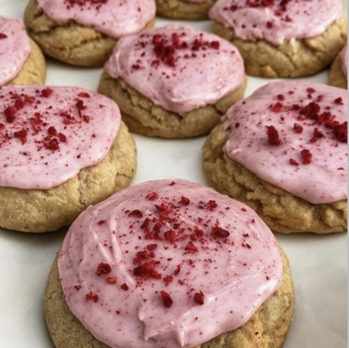 evolving_vegan's tweet photo. Tuesday calls for treating yourself! 💕 https://t.co/R2tiTdMQkU