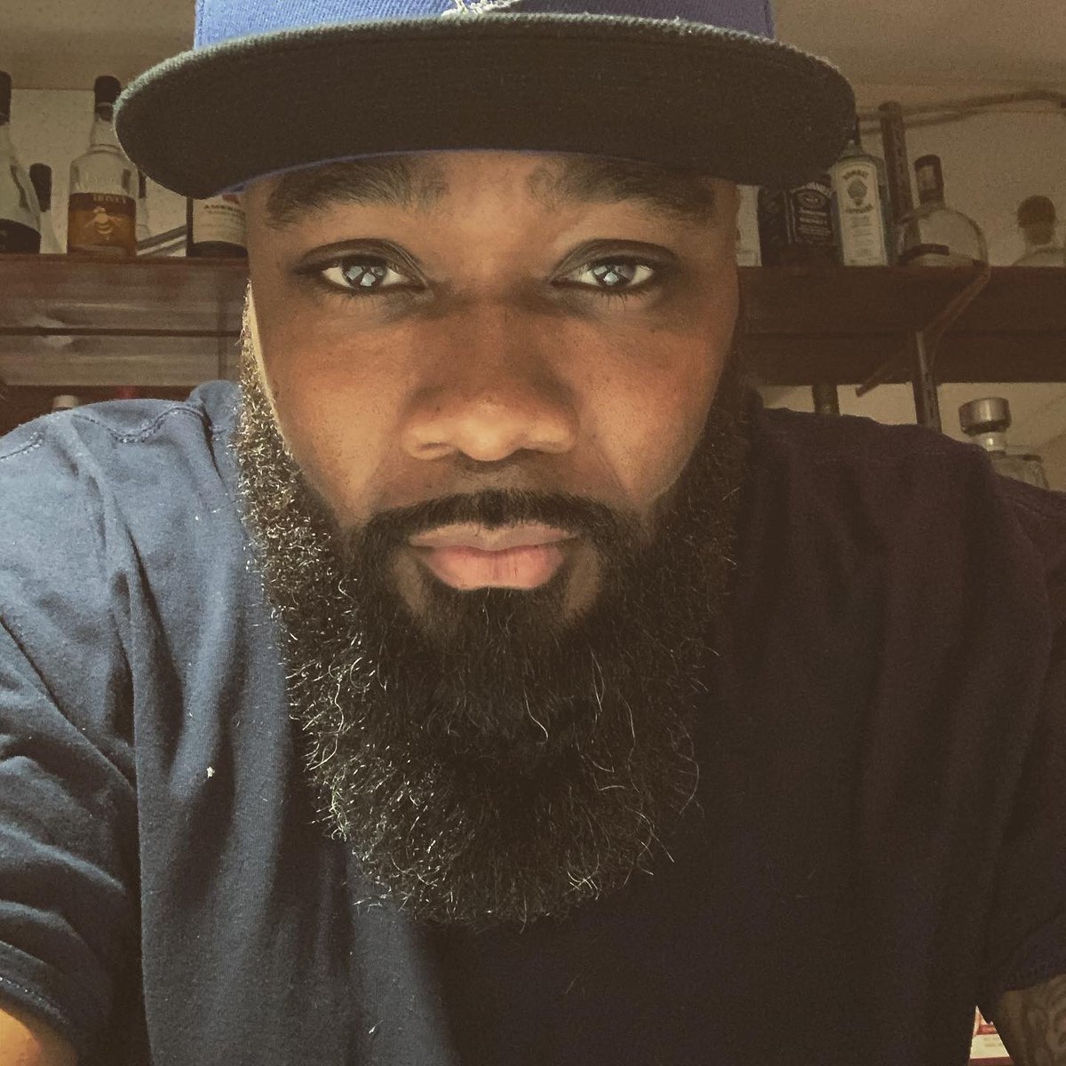 Scontender's tweet photo. @TxxRedd https://t.co/Bbo3WuJRLX