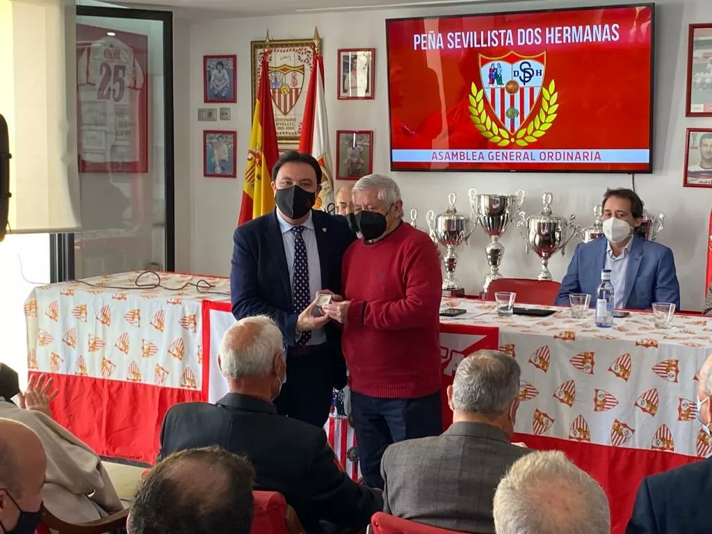 psdoshermanas's tweet photo. 🇦🇹 ASAMBLEA GENERAL ORDINARIA 2.022
🔴 Imágenes de la Asamblea celebrada el pasado domingo, 27 de marzo.
⚪ Gracias a todos nuestros socios/as, y felicidades a nuestros queridos socios, D. Juan Sotelo, D. Francisco Florido y D. Antonio Gallardo.
🤝 Creciendo juntos. #PSDH https://t.co/ZXRtAXGpck