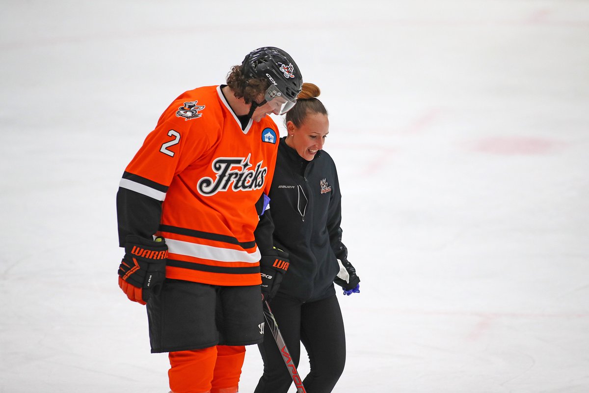 DanburyHatTrick's tweet photo. Thank you to our athletic trainers, Amy Schneider and Erin Koukopoulos, for always keeping our players on the ice and playing at a high level!!

#RabbitsBaby #NATM2022 #WomensHistoryMonth https://t.co/mNFK5Lav87