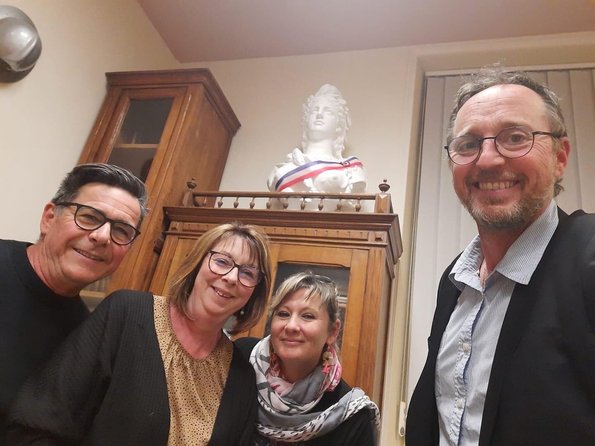 Réunion de travail avec Bernadette Berger, Paul Murano et Martial Mathiron à Izeure pour le canton de Genlis 😊
