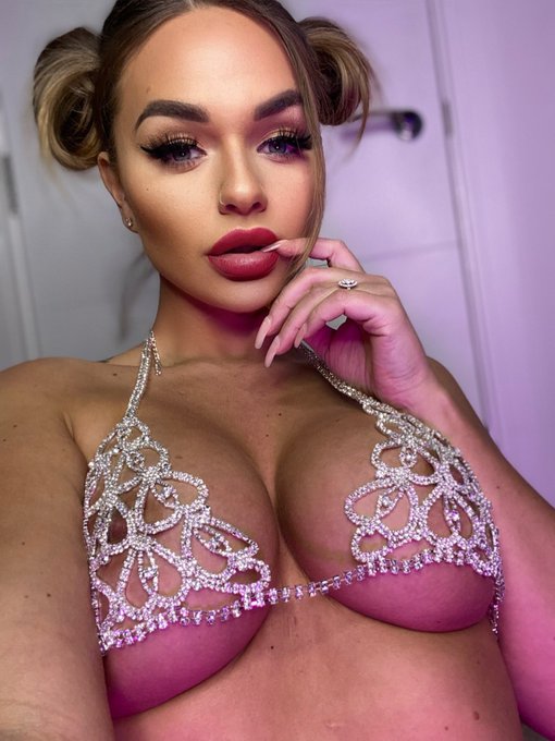 Happy 100th week to @ManOnToday #manontwitties #twittytuesday https://t.co/TCMXW9Vd5z<a class="tags" href="/tag/manontoday">@manontoday</a><a href="/tag/manontwitties"class="tags">#manontwitties</a><a href="/tag/twittytuesday"class="tags"><span>#twittytuesday</span></a>