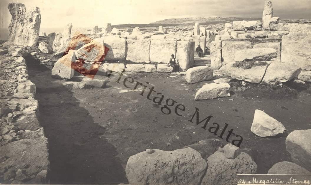 bernardettemerc's tweet photo. @RKP_Industries @catek72 @profdanhicks @RKP_Industries @catek72 @profdanhicks this is indeed a prehistoric temple from Malta, more specifically Hagar Qim Temple complex I believe. See below photo which is showing the view from the other side of your photo. Photo taken from @heritagemalta https://t.co/sOhbgAcnP5 https://t.co/FlYQxtgKqH