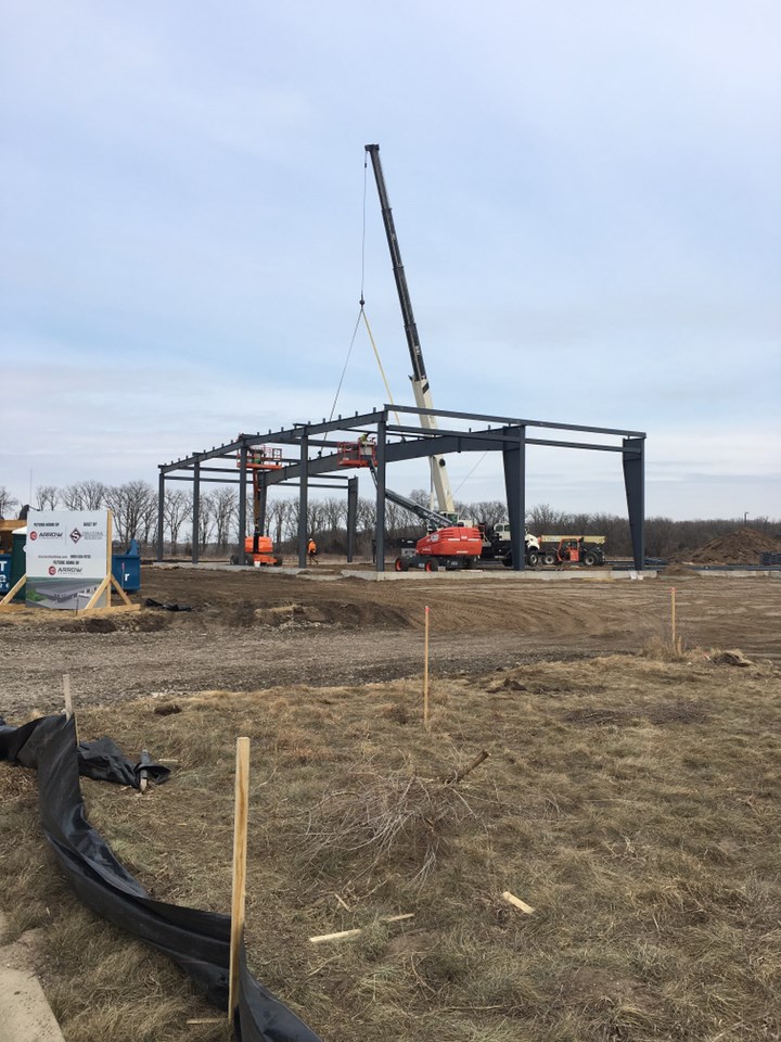 StructuralBuil1's tweet photo. Steel was erected today at Arrow Components new location in Big Lake, MN!
The bones are set and it's time to get to work.

#ifyoucandreamitwecanbuildit #generalcontractor #structuralbuildings #steelbuilding https://t.co/uHEEbl4HK2