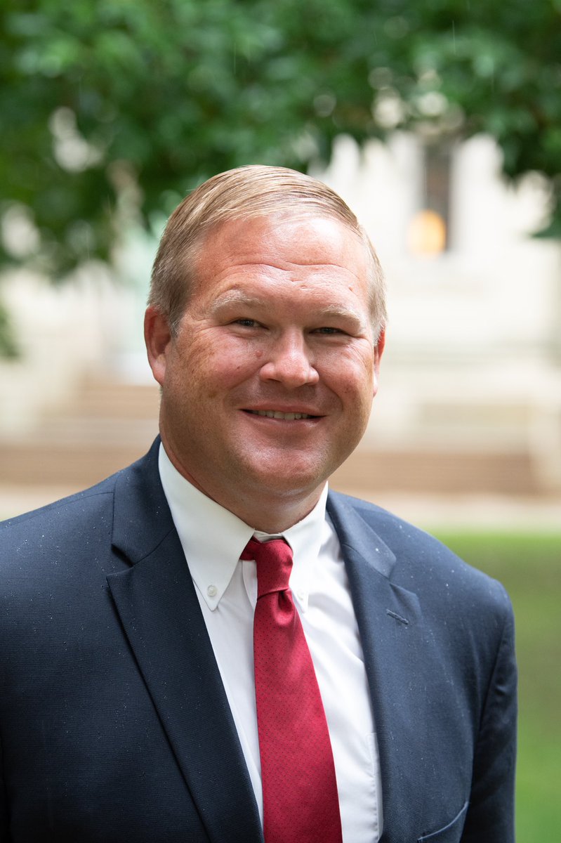 The Board of Trustees announced VP for Advancement Dr. Wayne Webster as interim president of The College of Wooster, beginning July 1, until the 13th president starts. His appointment follows an internal search led by Trustee Christopher Causey '85.

🔗  ow.ly/iCQc50IvqGT