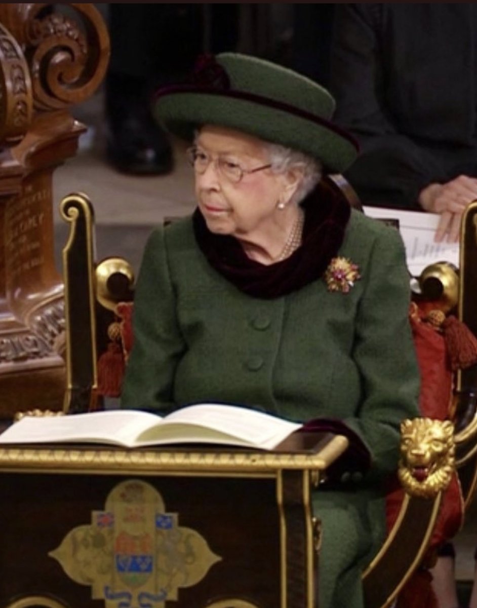 @theroyaleditor tweet media