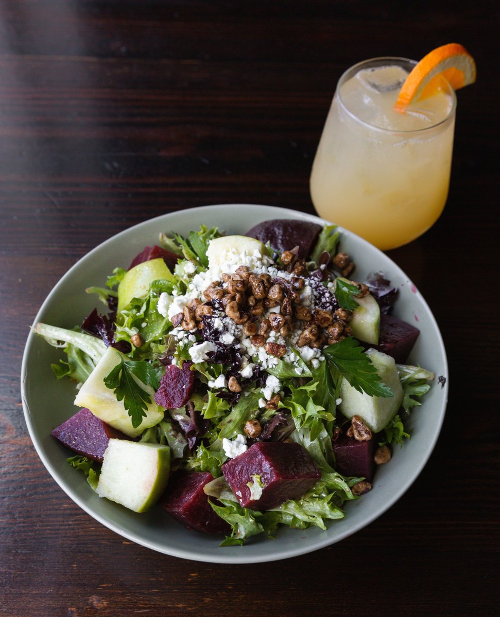 Salads should be crisp and refreshing 🤩 like our Beet #Salad! Washing it down with white #sangria helps too 😜 #orlandofoodies #healthyorlando #salad #orlandoeats