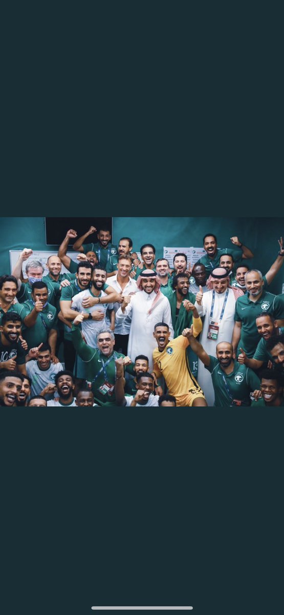 Eag34's tweet photo. بمناسبة فوزالمنتخب اقدم هديه سريعه🎁 #المنتخب_السعودي  #السعوديه_استراليا
  👈🏻تابعني 
وبختار عشوائي من الرتويت بعد ساعه  موثق https://t.co/QeINfTzKAF