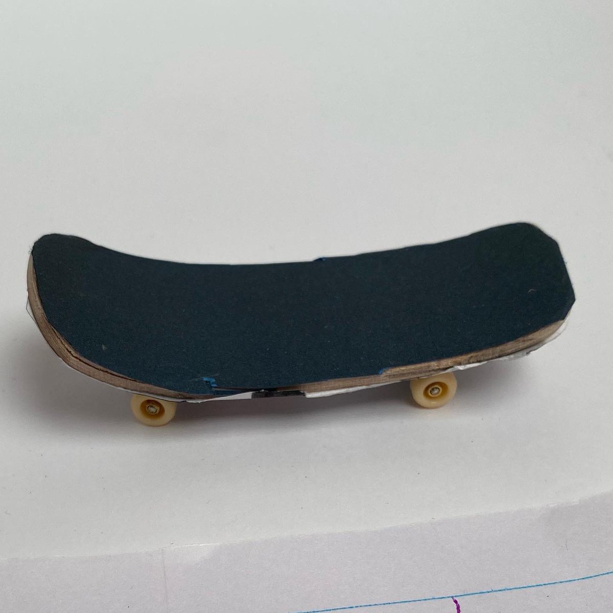 PlymColDesign's tweet photo. We had some very excited year 5 students last week who completed their finger skateboards project. Some excellent examples of wood lamination #dt https://t.co/Wmiw5THpAa