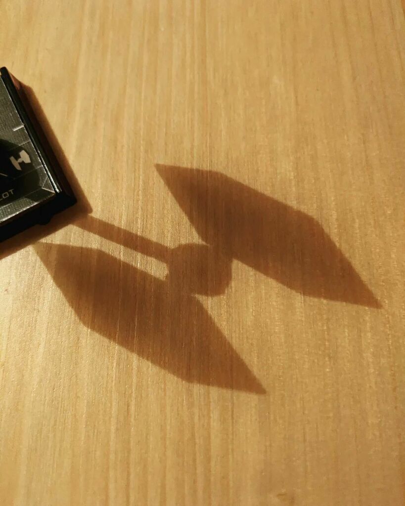 As far as iconic shadows go, this must be up there!

Join our top rated service today for only £8.75 with our 50% OFF YOUR FIRST MONTH offer using code MEEPLE50

Choose from over 700 great games to try before you buy, including this one! 

Only with Rent… instagr.am/p/Cbs0FtfLwuR/