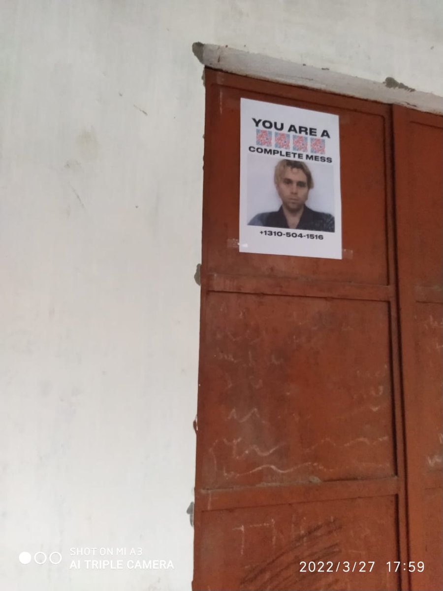 antariksha22's tweet image. I had them stick all over my place, my neighbours are just so lucky to see four 4 Aussie boys in their neighborhood 😌 #COMPLETEMESS