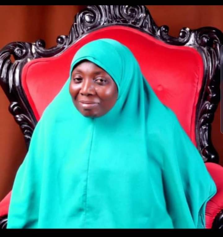 muyagaie's tweet photo. I lost my mom in the early hours of today. Join me to Pray for her. May Aljannatul firdaus be her abode. Ameen https://t.co/9vQTvBei4O