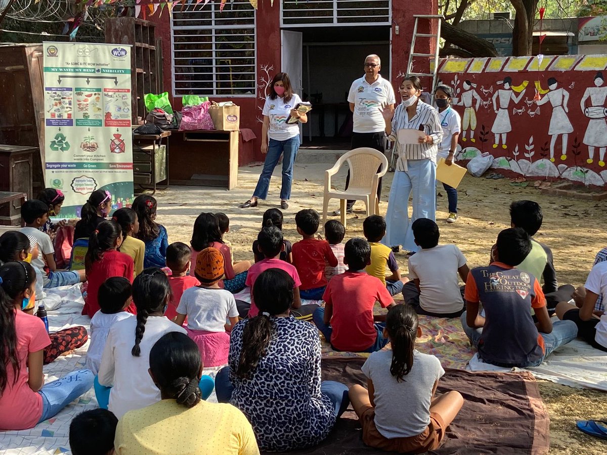 peepaltree_'s tweet photo. #SwachhSurvekshan2022SDMC
#SwachhSurvekshan2022
SDMC SZ DC @Ankita1988 @ITCWOW in association @PeepalTree_ organised an awareness workshop for children from less privileged homes, at Project Asmita, in Asiad Village.#cleanliness #WasteSegregation https://t.co/tfXh4fC1t3