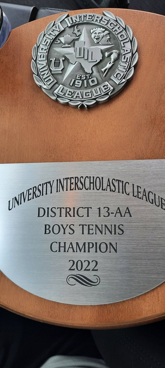 CONGRATULATIONS TO OUR BOYS TENNIS FOR WINNING DISTRICT OVERALL!!!