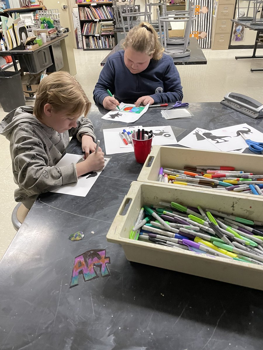 Ms_Martin_Art's tweet photo. Had a blast making shrinky dinks with future 7th graders at OVMS! #beawesometoday https://t.co/Jwqkp8YgjA