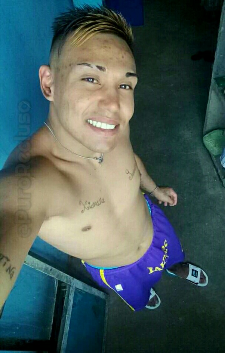 PuroRecluso's tweet photo. ____________
🔥ABNER🔥

Ricura de convicto que sigo teniendo el placer de comer (4)

Síguenos @PuroRecluso
❤️✓
🔂✓ https://t.co/X2TTrUqzsP