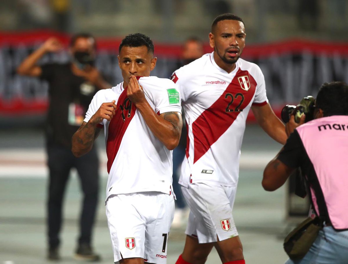 giraltpablo's tweet photo. Restan 20 minutos. Perú, cada vez más cerca del repechaje a #QATAR2022🇶🇦 https://t.co/26zmkQnkbn