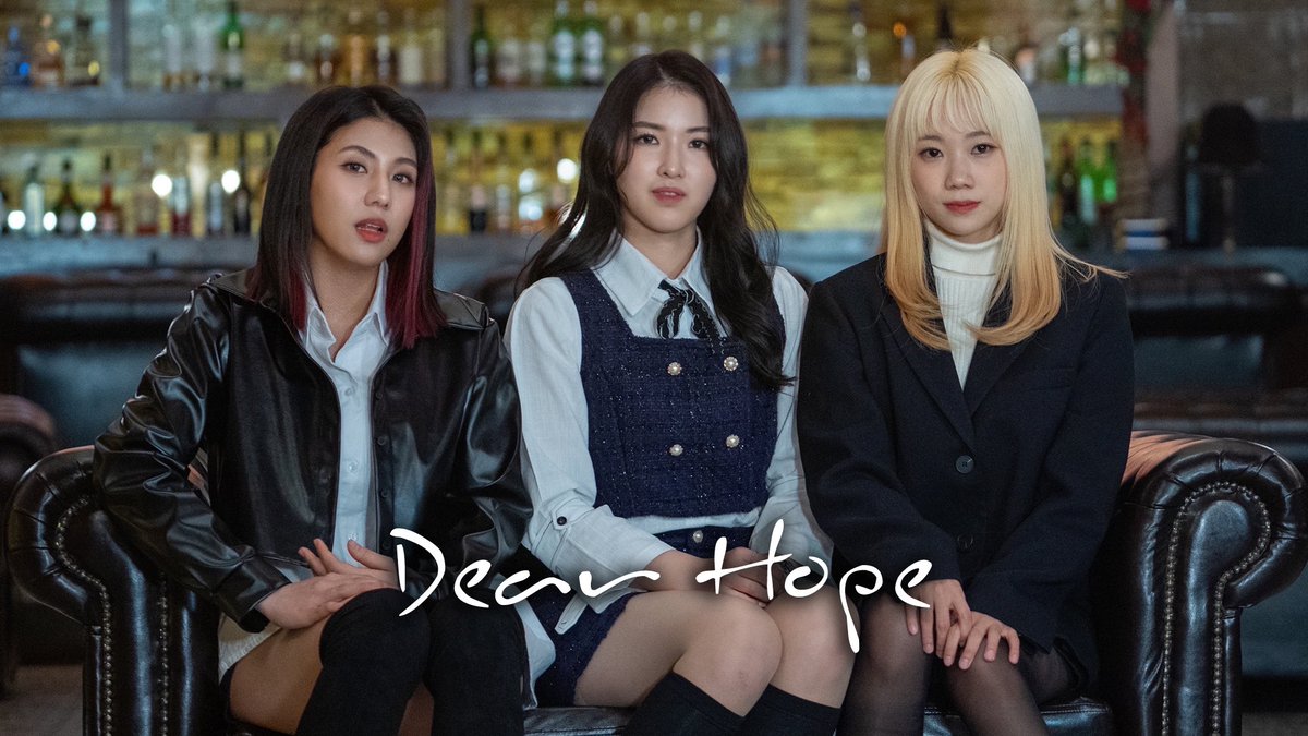 RumbleG3's tweet photo. Have a Good Day👍 
take care yourself🥰
#rumbleg #didi #gayun #barum
#thanks #wings #dear_hope https://t.co/fxwLs9YArX