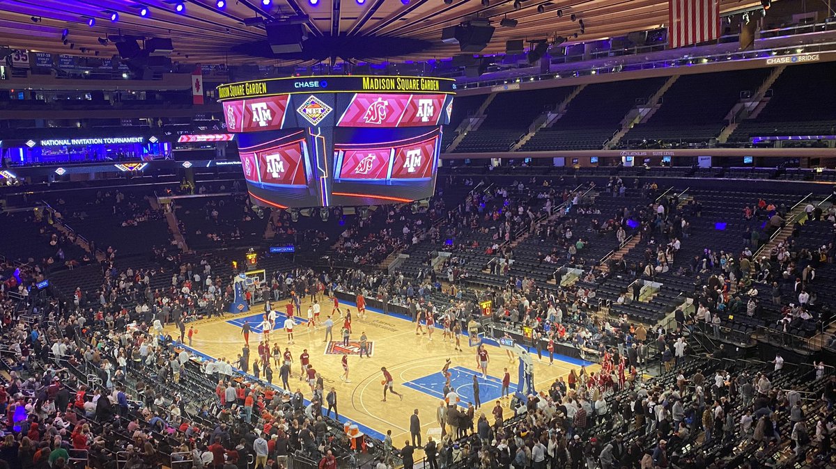 JustinW_NewsOn6's tweet photo. How you feeling 12th Man? Aggies have taken the court for warm-ups here at Madison Square Garden. It’s almost go time from NYC! #GigEm #NITFinalFour https://t.co/C2iCq6dH01