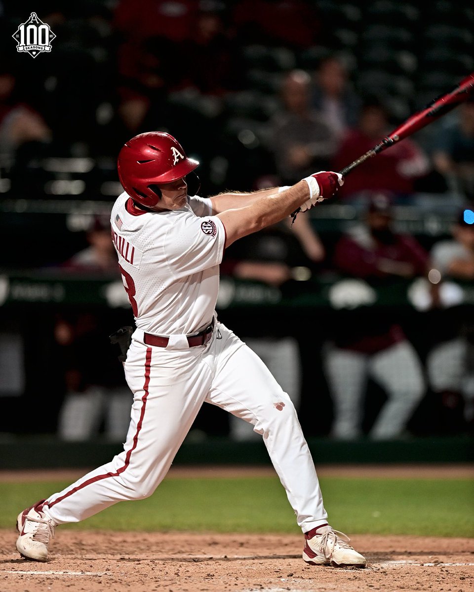 RazorbackBSB's tweet photo. .@Chrislanz20 has now reached base in every game this season.

That's 23 consecutive games. https://t.co/BddhBRAduo